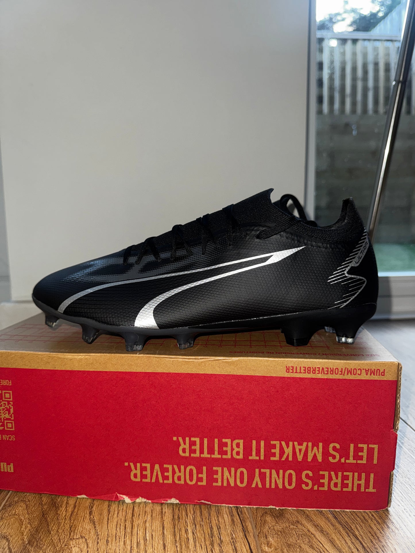Blaack Puma Football Boots - Size 10